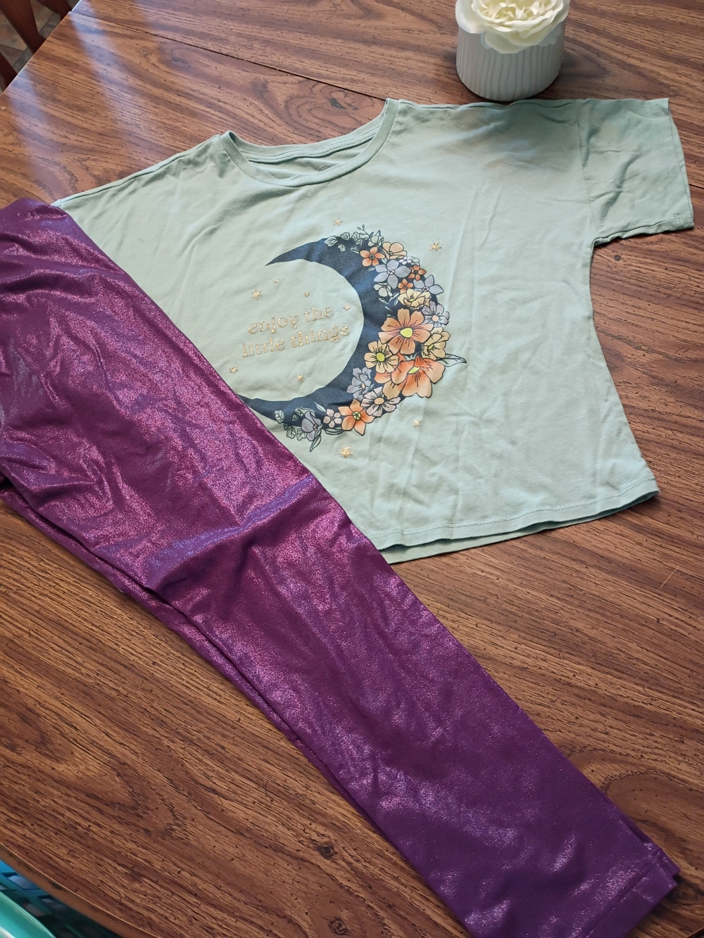 Wonder nation Mint Moon & Floral Top with Shimmery Purple Leggings Girls Large